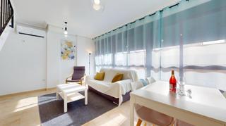Appartement  Calle de trafalgar. Ático dúplex en pleno centro de lo pagán