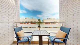 Ático en Torre de la Horadada. Ático con terraza privada y vistas al mar en torre de la horadad