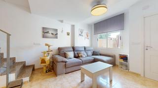 Casa  Calle de la paz. Dúplex con piscina comunitaria en pilar de la horadada