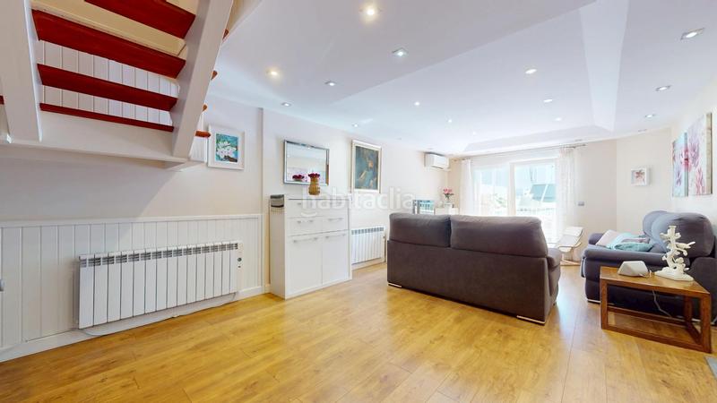 Foto fb840ba4-42b6-4a83-a80e-ecb4fbcacb87. Dúplex amb piscina a San Javier San Javier