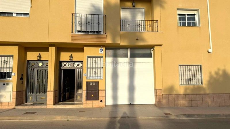 Foto 60ef9bd1-998a-4b07-b34f-5ea92039cc60. Reihenhaus mit parking in Pilar de la Horadada ciudad Pilar de la Horadada
