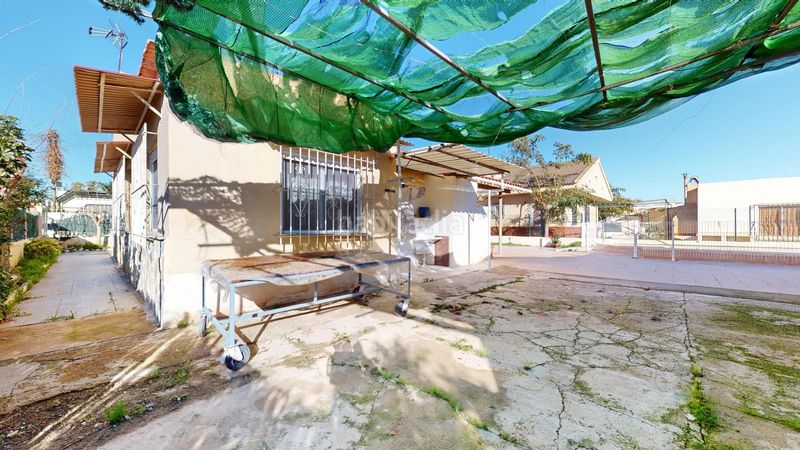 Foto 7d1db20b-4e6b-40c3-bac2-dfb80370a0ab. Casa fantástica planta baja independiente con piscina privada en parcela de 470 m2 en bahía bella alcázares en Cartagena