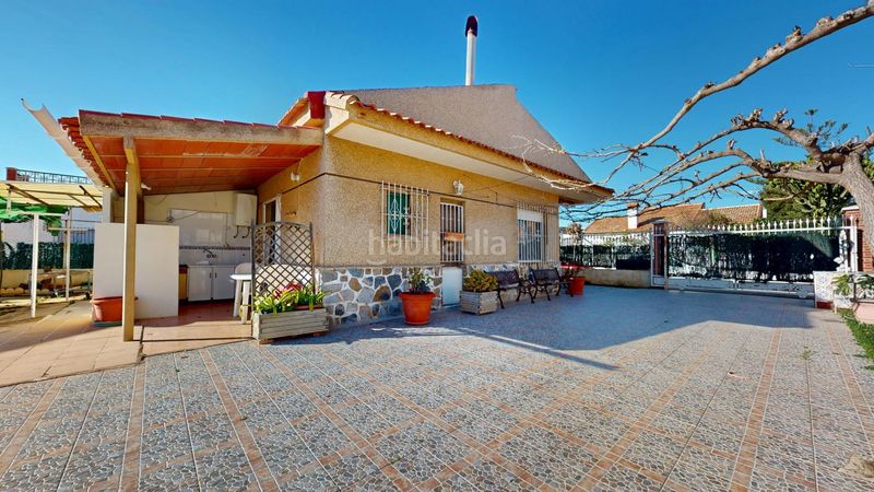 Foto ef1f424d-6875-4d4c-ae37-1f75479f8576. Casa fantástica planta baja independiente con piscina privada en parcela de 470 m2 en bahía bella alcázares en Cartagena