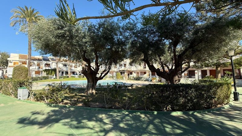 Foto 0cb88aac-fa13-4449-9216-e5f78ba4579f. Piccolo appartamento con piscina in San Pedro del Pinatar San Pedro del Pinatar