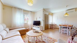 Semi detached house  Calle margarita. Encantador dúplex con solárium a pocos minutos de la playa de la