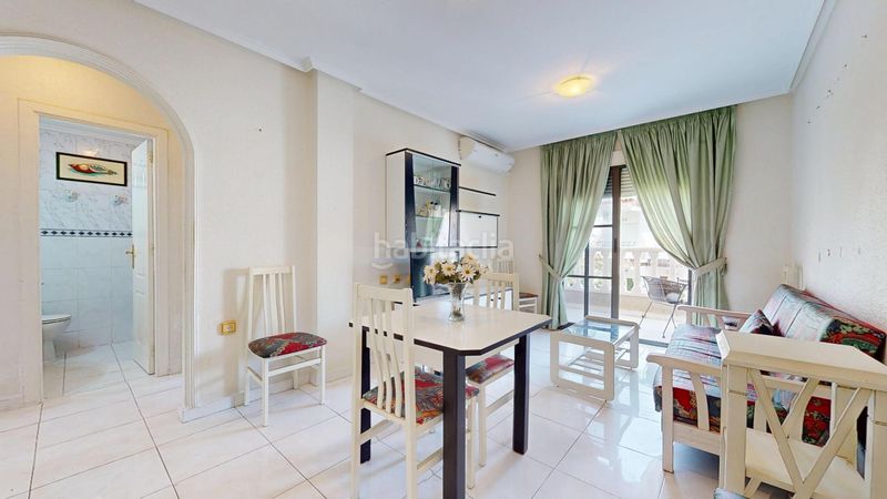 Foto 28a628b6-8906-488c-a071-087ed6f9a424. Apartament amb aparcament piscina a Punta Prima Orihuela