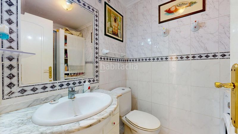 Foto c8f2049b-70c0-4d11-9a9b-0ea7e7d2cff4. Apartament amb aparcament piscina a Punta Prima Orihuela