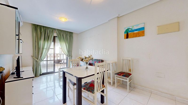 Foto dfa71317-6b74-4499-b5a7-b05b093f7888. Apartament amb aparcament piscina a Punta Prima Orihuela