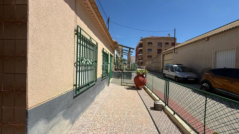 Foto 6419d2ac-a59d-47ea-8aff-3f45b316a0e1. Casa amb aparcament a Corvera Murcia
