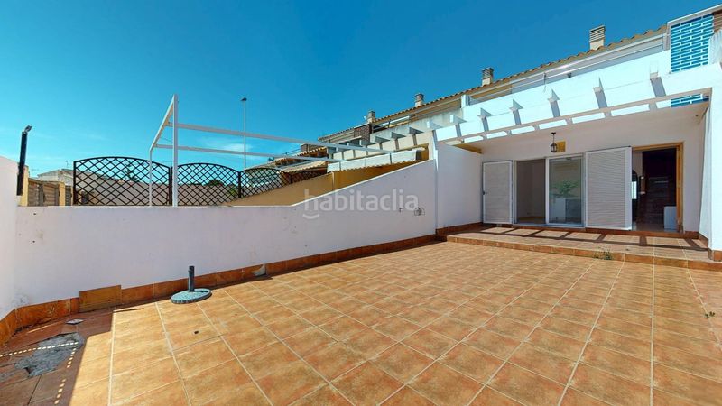 Foto b6c036cf-5955-451d-92d0-515ee92576f0. Casa adossada amb aparcament a Santiago de La Ribera San Javier