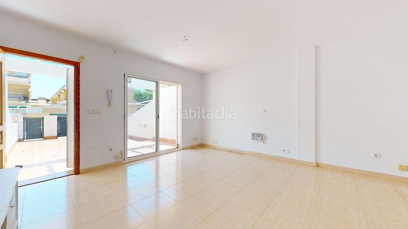 Foto b9608dfb-a056-42b0-bbcf-22b91f10b9d1. Casa adossada amb aparcament a Santiago de La Ribera San Javier