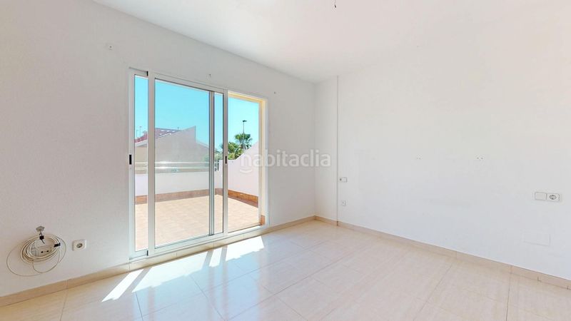 Foto f8503955-4d41-43ce-a676-f4a6581b21e1. Casa adossada amb aparcament a Santiago de La Ribera San Javier