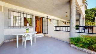 Casa adossada  Calle marques de santillana. Oportunidad!, vive junto a la playa, a solo 3 minutos caminando