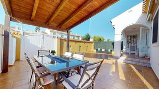 Casa  Calle rio seco. Encanto mediterráneo en victoria playa, torre de la horadada