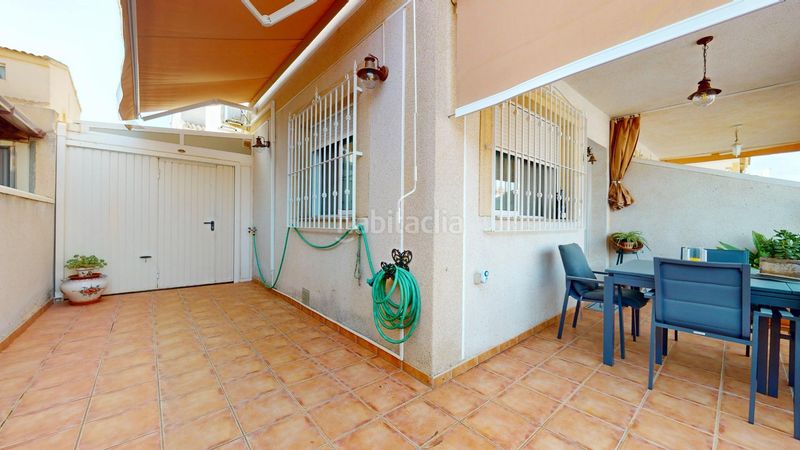 Foto c6ce63f2-176d-45c3-864e-bd86146b5ac2. Reihenhaus mit parking in Torre de la Horadada Pilar de la Horadada