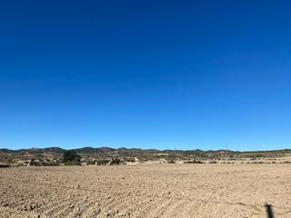 Terreno residencial en Carretera murcia. Mas de 20.000 metros de finca junto a corvera y baños y mendigo