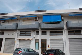 Apartament a Carrer de l'alcoià 14. Apartamento playa miramar