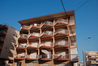 Appartement  Carrer dels marenys. Apartamento playa miramar