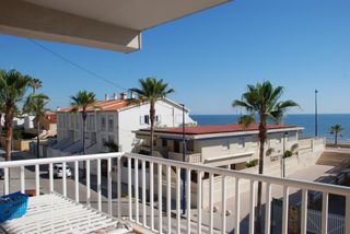 Appartement  Carrer de la dula 3. Apartasmento playa miramar