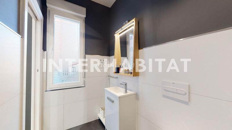 Foto 7f915804-a9f2-497a-ae2a-df93fd1ff704. Lloguer oficina a calle de cadarso 5 a Argüelles Madrid