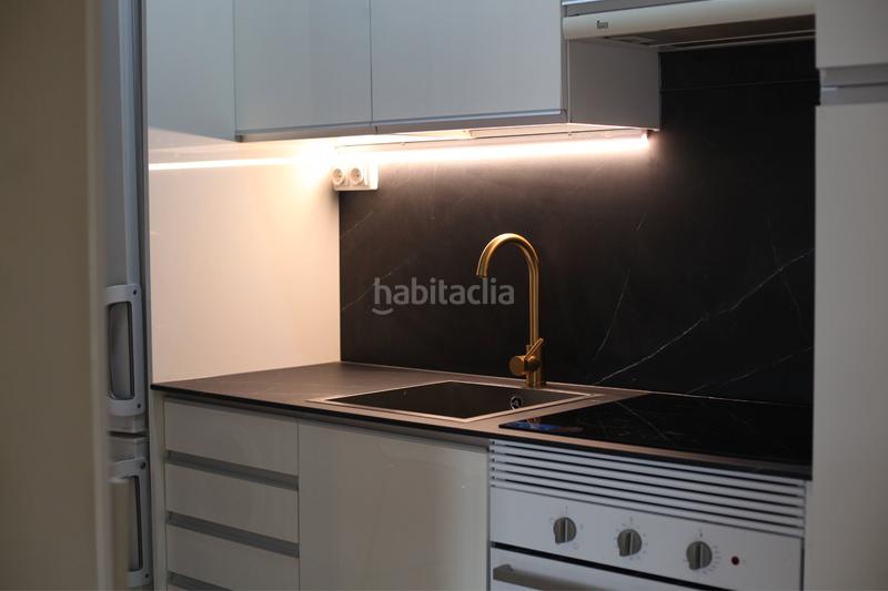 Foto f5f06e32-ebfa-4388-8a59-7854f683bb22. Lloguer pis a calle del almendro 27 a Palacio Madrid