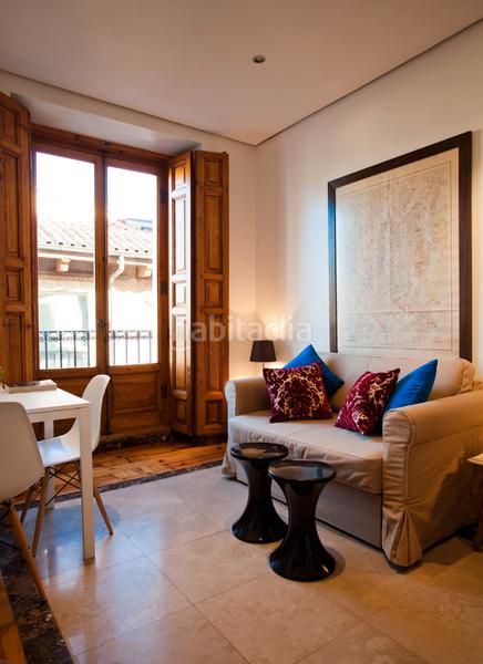 Foto 903013f6-df76-4c7c-a3b9-6a91f4aac071. Rent flat in calle del almendro 27 in Palacio Madrid