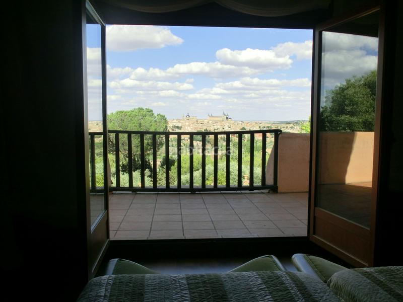 Foto 19ce1113-6412-48a1-b13b-e60f9cec4658. Haus mit heizung parking pool in Los Cigarrales-La Bastida Toledo