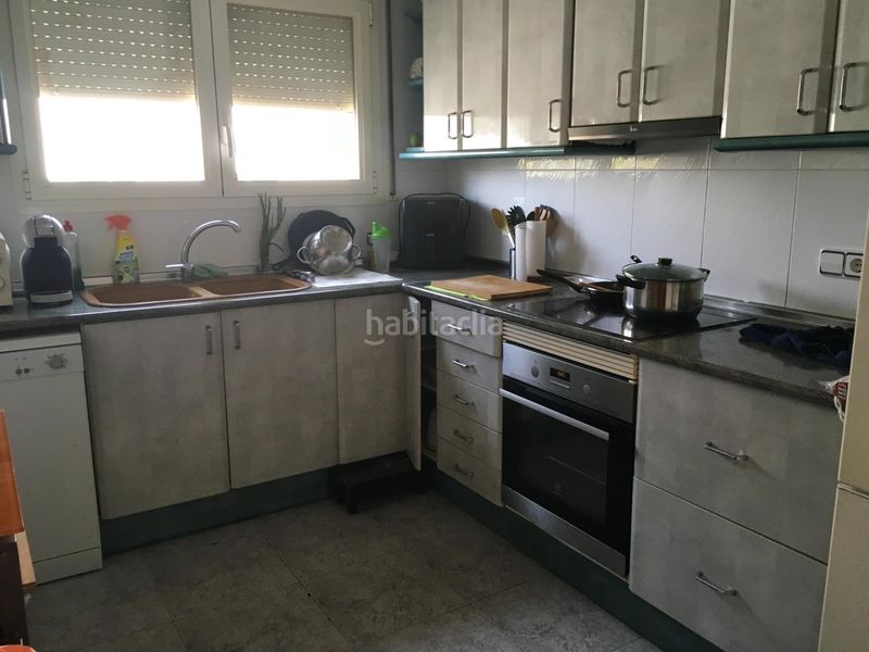 Foto df68a497-3eb2-40b7-a2ba-1cb6475cc7d0. Casa amb aparcament a La Plana del Pintor Sabadell