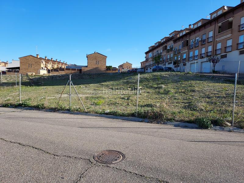 Foto 1ef6ad5e-9c73-41d1-8df8-e2d71f228d8b. Terrain résidentiel dans Borox