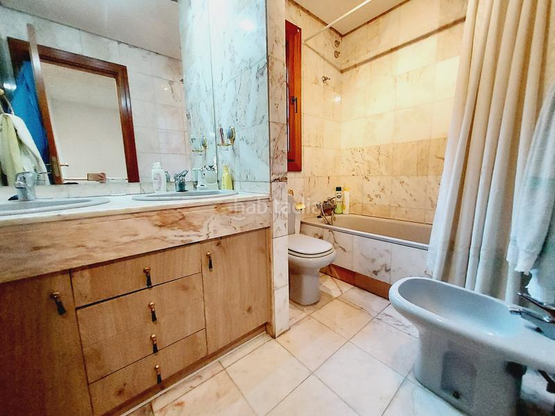 Foto dd3620f4-876c-41c7-a85a-91a944d1e8c6. Casa a schiera con camino riscaldamento parcheggio piscina in Illescas