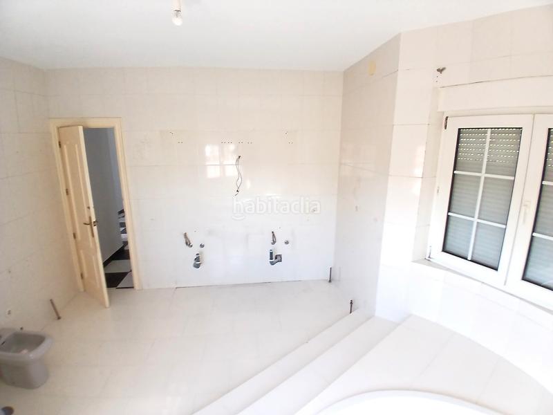 Foto 17ff244b-e96d-4779-82be-793f6c5489c3. Xalet amb xemeneia aparcament a Polán