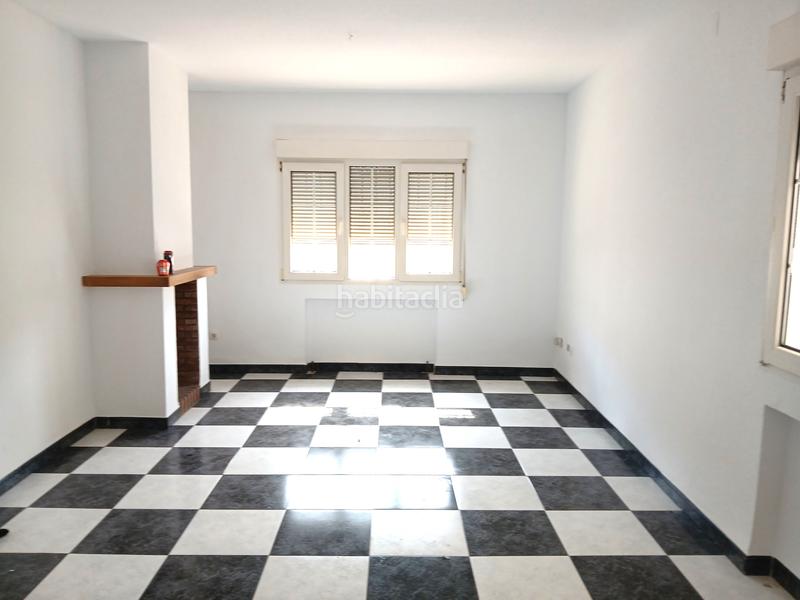 Foto 6c04914a-9128-41d5-b2ee-35778a56fcd0. Xalet amb xemeneia aparcament a Polán