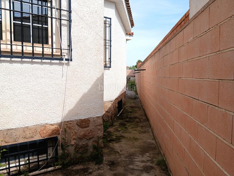 Foto 9049141e-00db-4523-b9ef-15f1e0c5e757. Xalet amb xemeneia aparcament a Polán