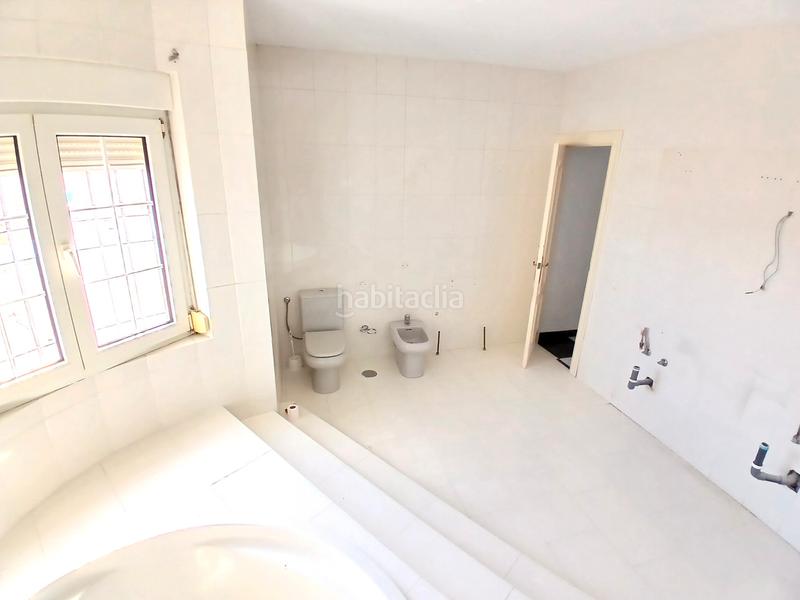 Foto f5369e5c-2469-4340-98c2-65c1bb426d41. Xalet amb xemeneia aparcament a Polán