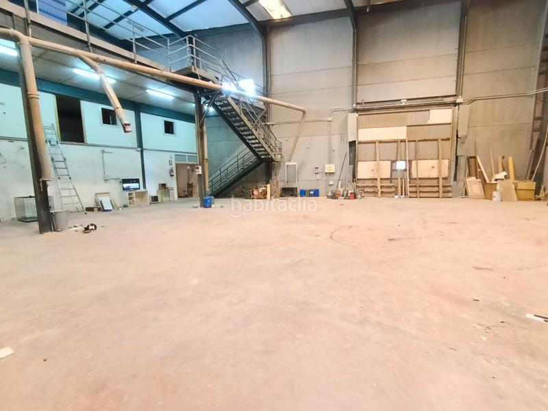 Foto 68c9890e-eec6-417b-891a-133d06262c2d. Industrial building in Estación-Cruz Roja Illescas