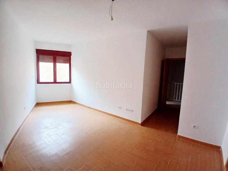 Foto bd1176c0-f39f-40cf-8766-95ed8ebb881f. Piso en Mocejón