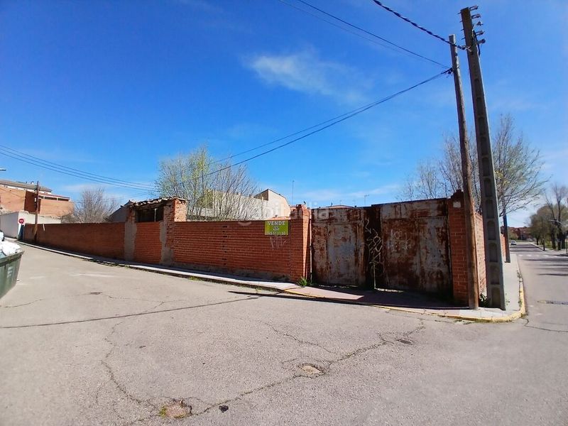Foto 5dbcf348-70aa-478d-b9a1-ed025e888d92. Terreny residencial a Yuncos