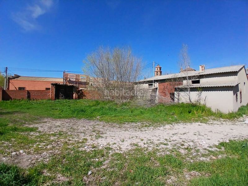 Foto b7dce150-8fec-490b-b472-885823b6e5d4. Terreny residencial a Yuncos
