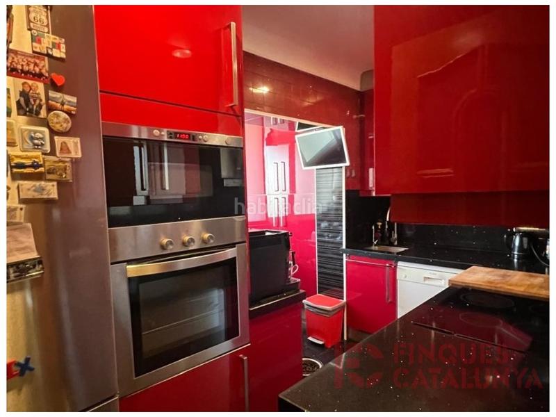 Foto 19858b05-76f4-492b-a340-afebdccd976f. Apartament amb aparcament a Sant Narcis Girona