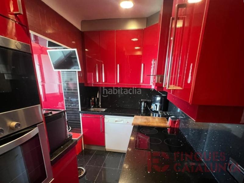 Foto 24b63d86-6886-482e-b34e-a30748a6f561. Apartament amb aparcament a Sant Narcis Girona