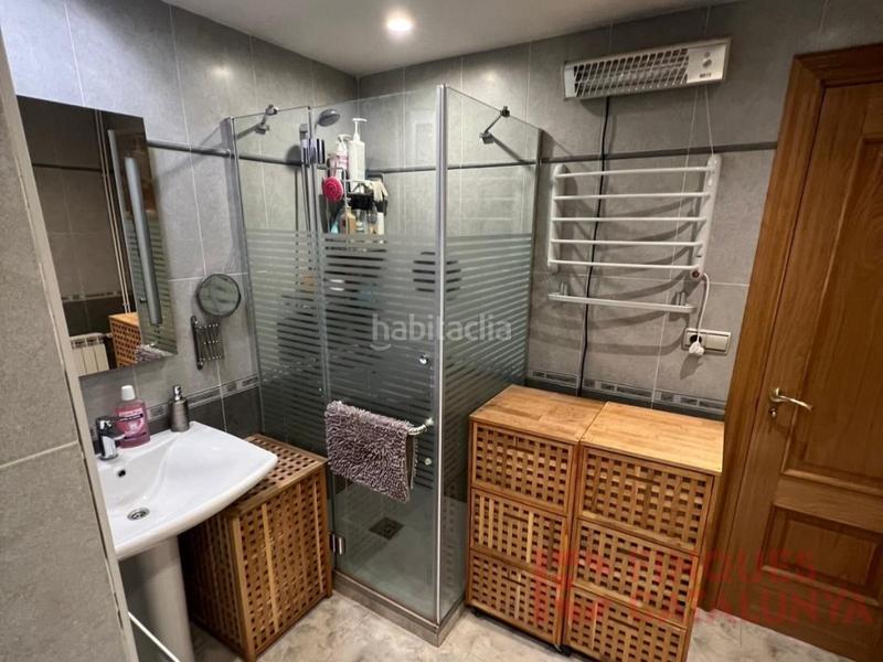 Foto 8e56e9e0-05dd-44e0-af17-c194ae9fb8e3. Apartament amb aparcament a Sant Narcis Girona
