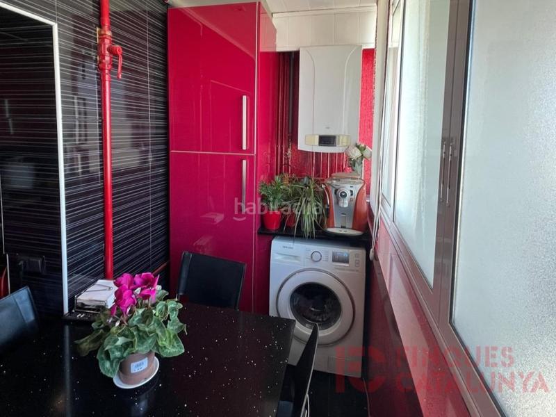 Foto 98dcb17d-17bd-4b9b-ac57-4f36415228d9. Apartament amb aparcament a Sant Narcis Girona