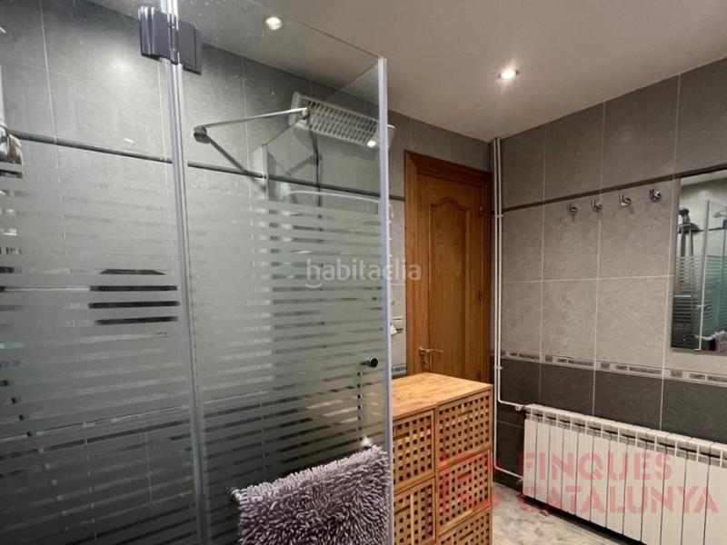 Foto f6720ab4-e18d-47be-8ff3-1c5bbb543c72. Apartament amb aparcament a Sant Narcis Girona