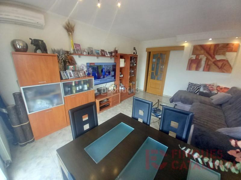 Foto f67e1536-015e-4169-b66d-0aa47ee7abf0. Apartament amb aparcament a Sant Narcis Girona