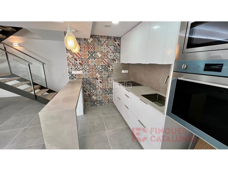 Foto b3e6f491-c71c-476c-8d5b-74994a8e2b7c. Planta baja fantastico piso duplex en Montilivi en Girona
