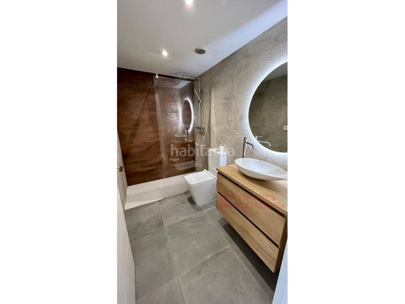 Foto c098ce45-3344-49c1-ade1-70226f62e610. Planta baja fantastico piso duplex en Montilivi en Girona