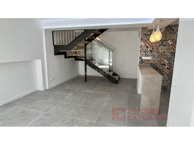 Foto 6f086859-273d-4507-9891-087f5ec48754. Planta baja fantastico piso duplex en Montilivi en Girona