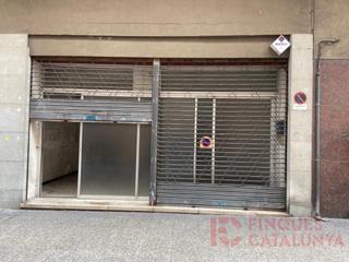 Local Comercial a Eixample Nord. Local en eixample