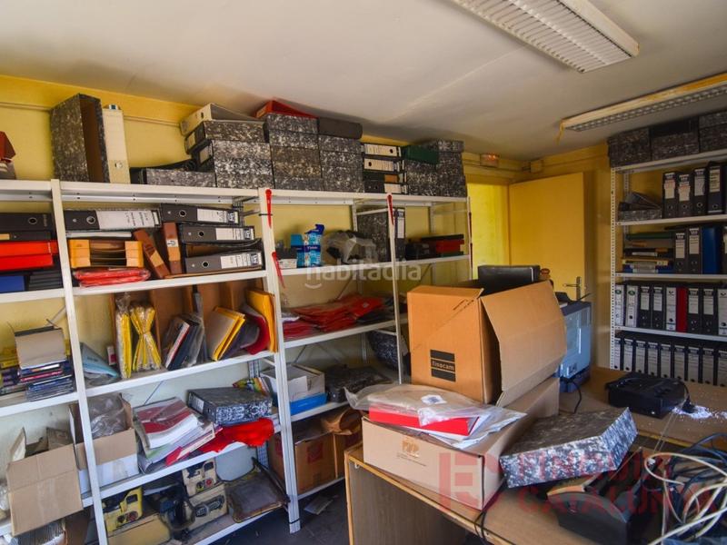 Foto 00ba4eeb-c941-40b4-a448-e3fa272546cd. Bâtiment à usage industriel dans Barri dels Escriptors Salt