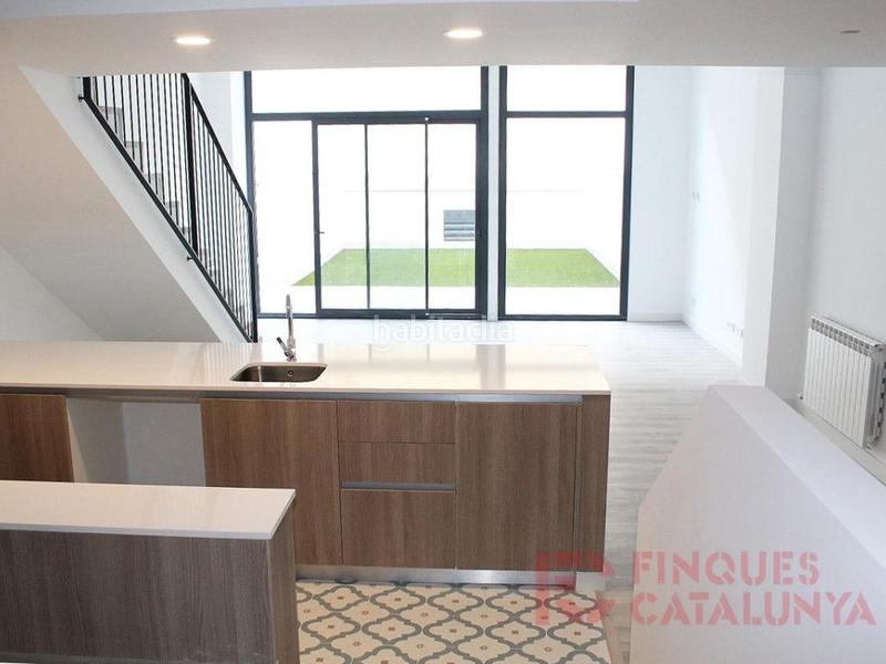 Foto f7cb83a5-1e22-401d-9977-7536f0564a22. Piso  2 habitaciones venta en Eixample Nord Girona